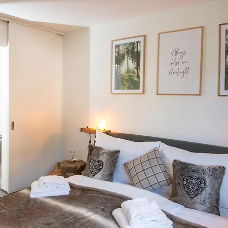 Arsas Fuer 4 Personen Lantsch-lenzerheide Apartment *
